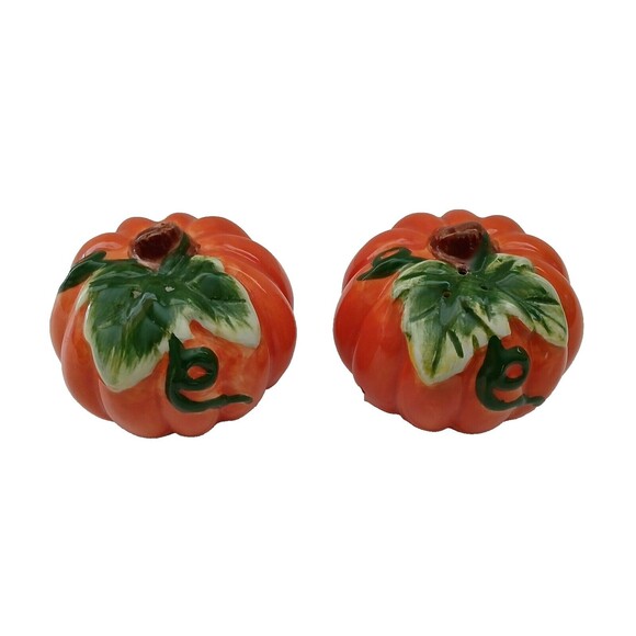 Ceramic Orange Pumpkins Salt & Peeper Shakers Thanksgiving Fall Holiday Decor - Picture 3 of 9